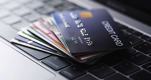 Compare prices between credit card accounts available in South Africa